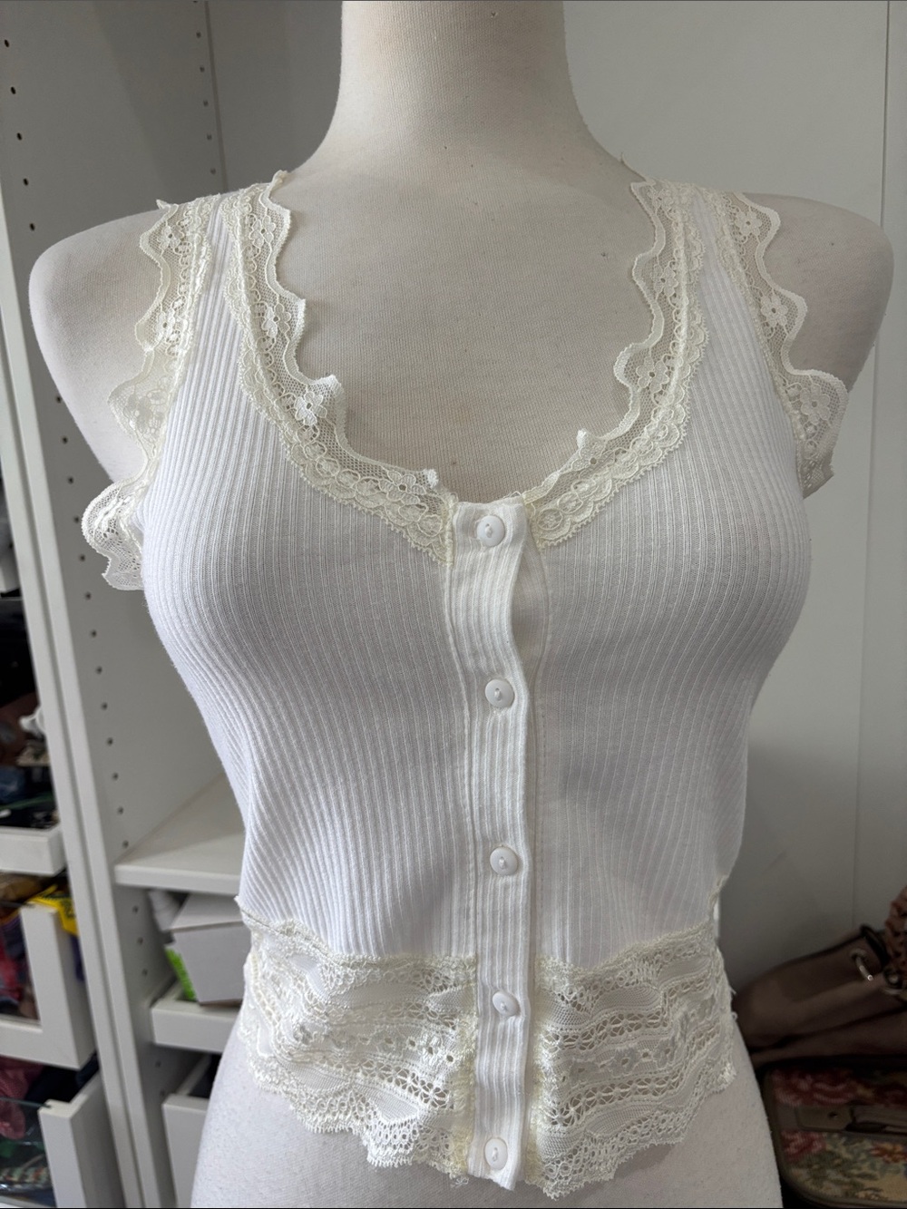 Lace-Trim Ribbed Button-Front Bandeau Tank - Cream